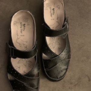 Spring Step Women's Streetwise Shoes  Size:41W (9.5-10)   Black